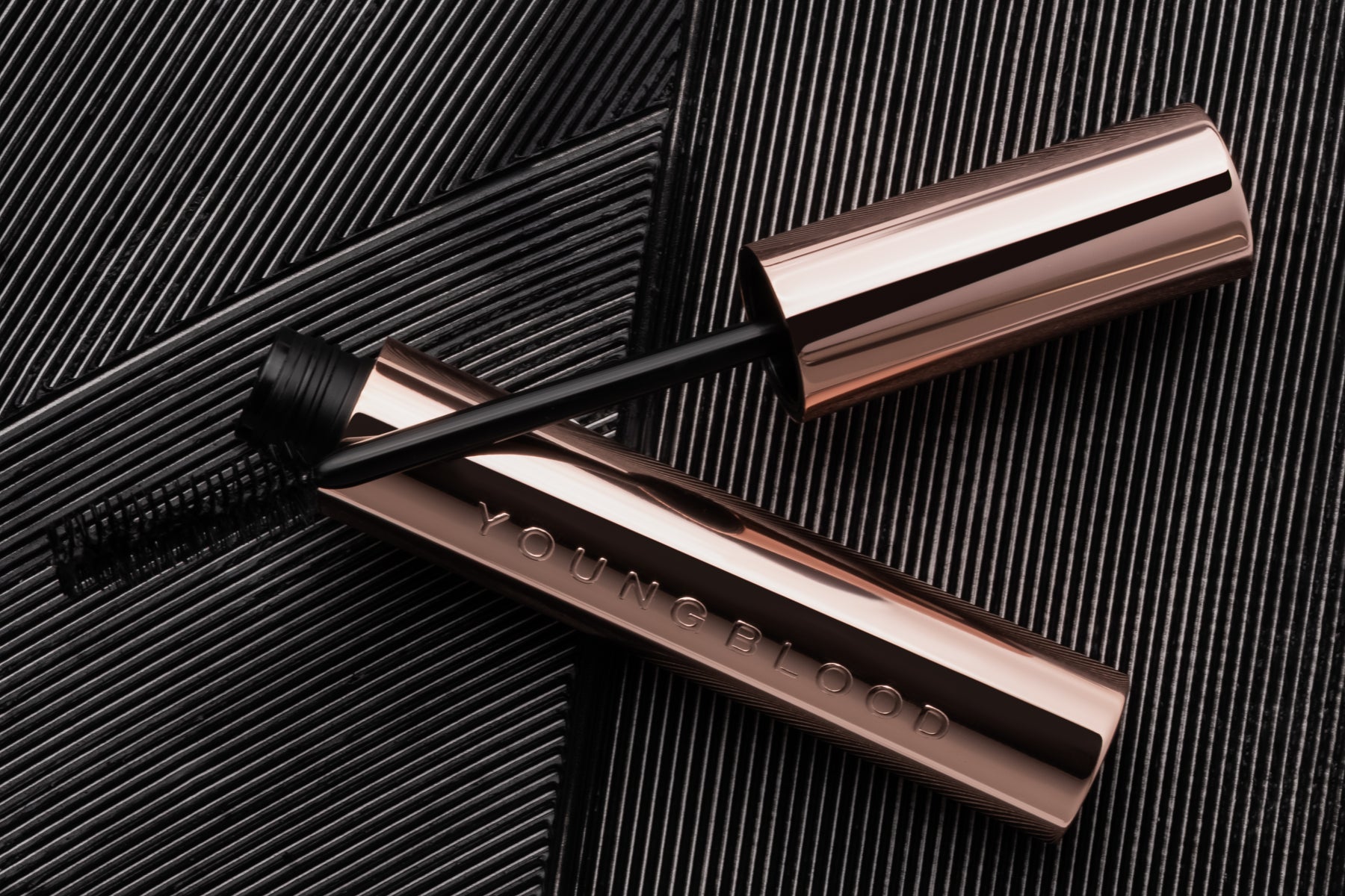 Youngblood Til Midnight Intense Volumizing Mascara - Infinite Black 9ml