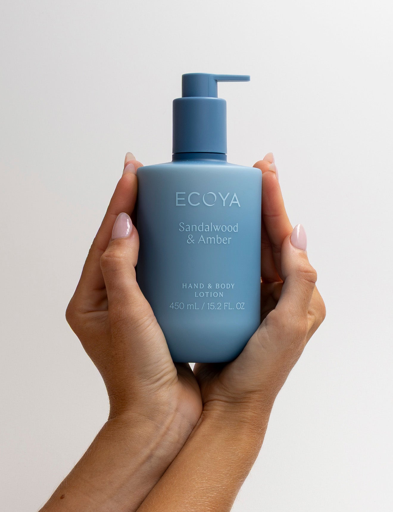 ECOYA ECOYA Hand & Body Lotion Sandalwood Amber 450ml Moisturisers