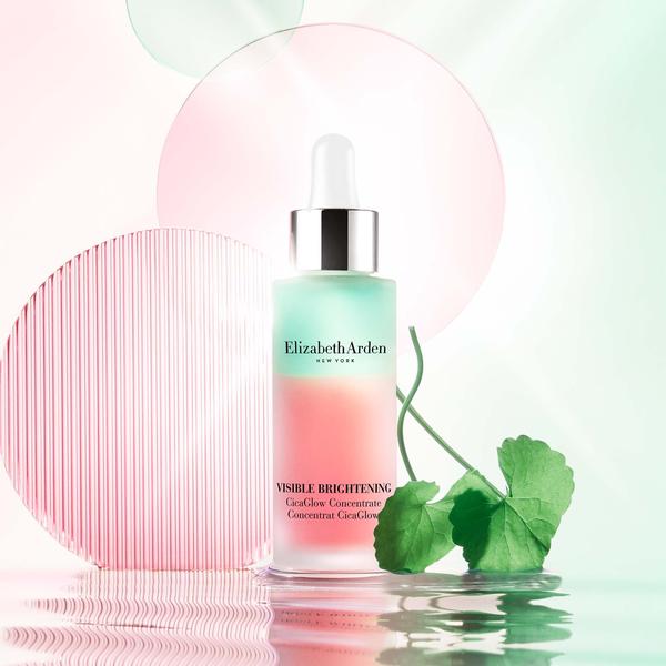 Elizabeth Arden Elizabeth Arden Visible Brightening CicaGlow Concentrate 30ml Serums & Treatments