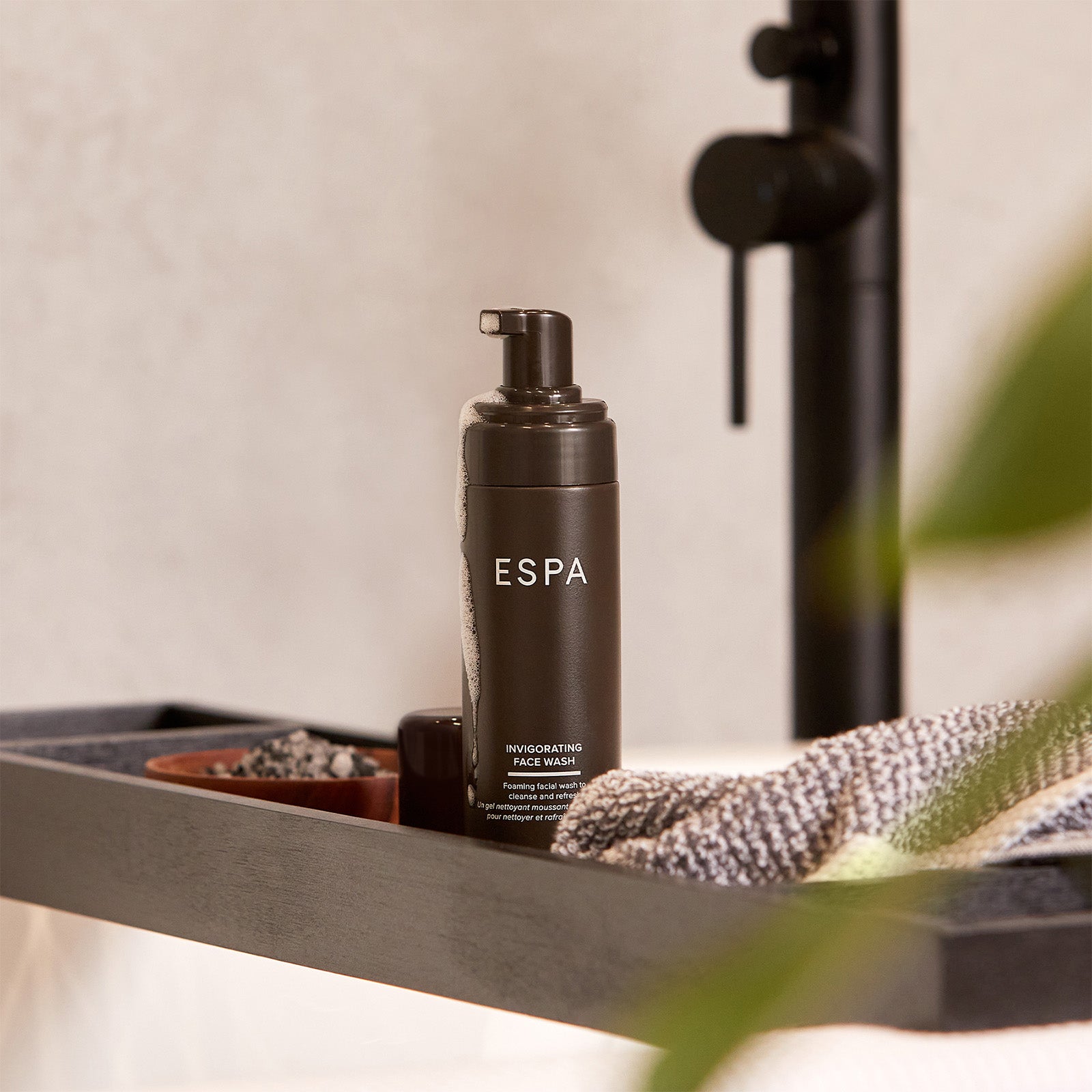 ESPA ESPA Invigorating Face Wash 150ml Skin Care