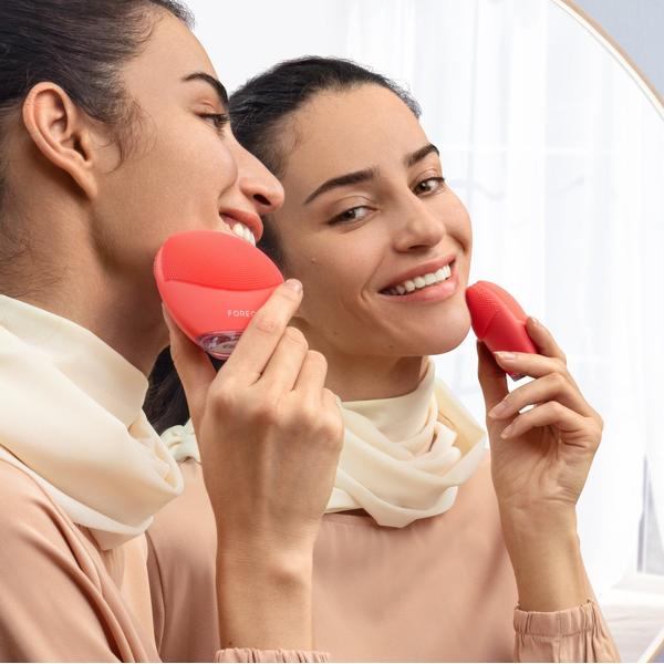 FOREO FOREO LUNA™ 4 mini Skin Care
