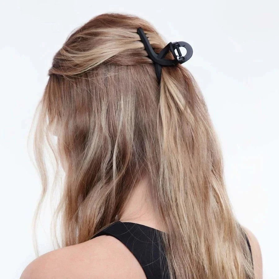 Kitsch Kitsch Recycled Plastic Loop Claw Clips 2pc Set - Black & Tort Hair Care