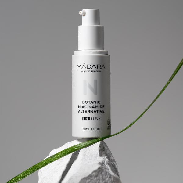 Madara Madara Botanic Niacinamide Alternative 5 In 1 Serum 30ml Serums & Treatments