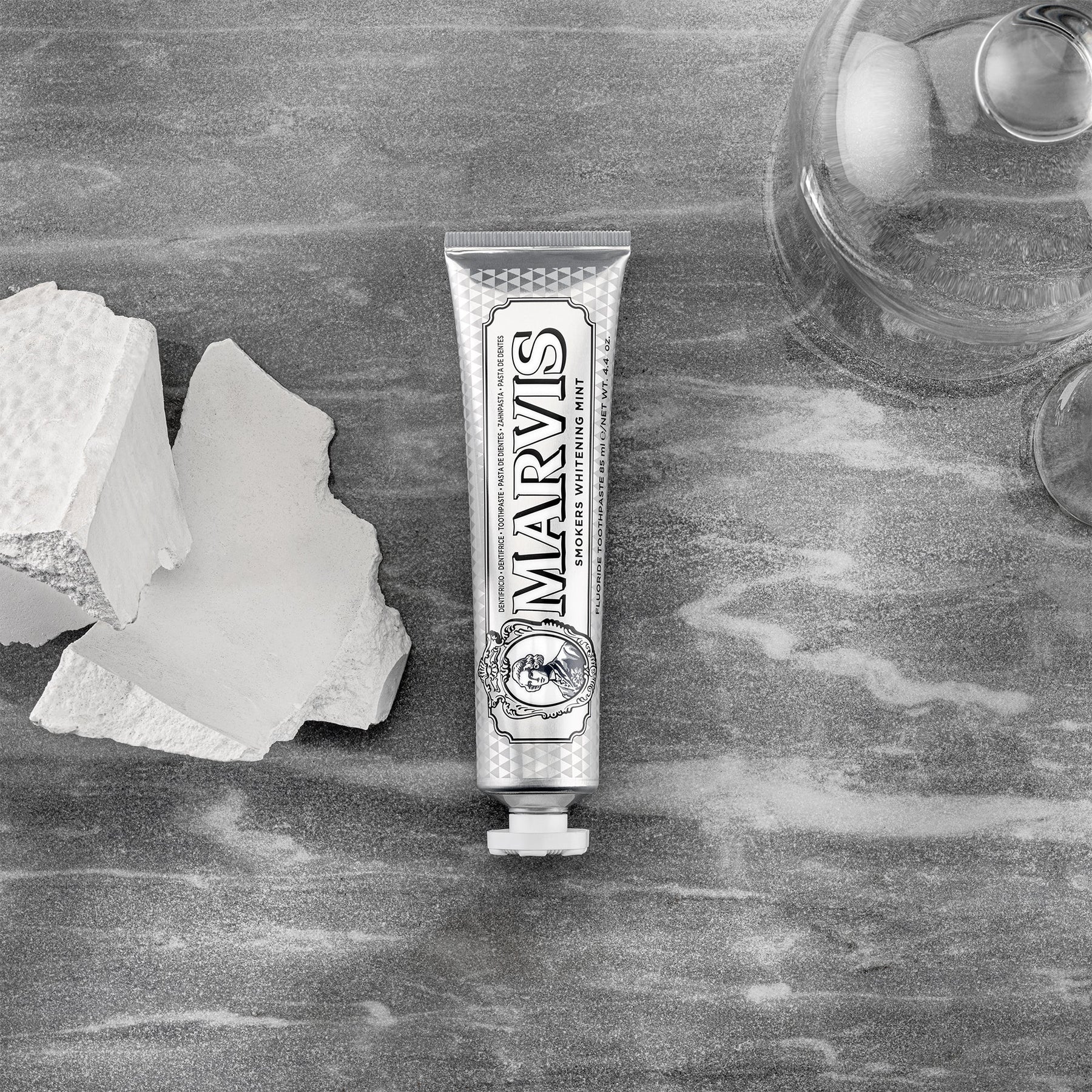 Marvis Marvis Whitening Mint Toothpaste for Smokers 85ml Dental
