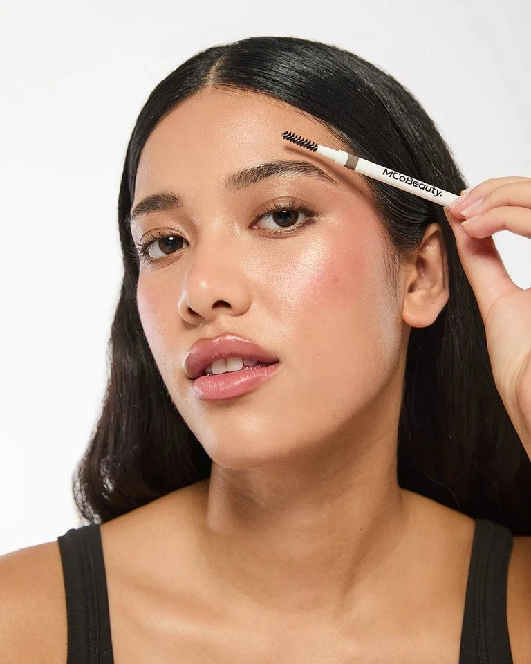 MCoBeauty MCoBeauty Precision Brow Super Fine Pencil - Light/Medium Eyebrows