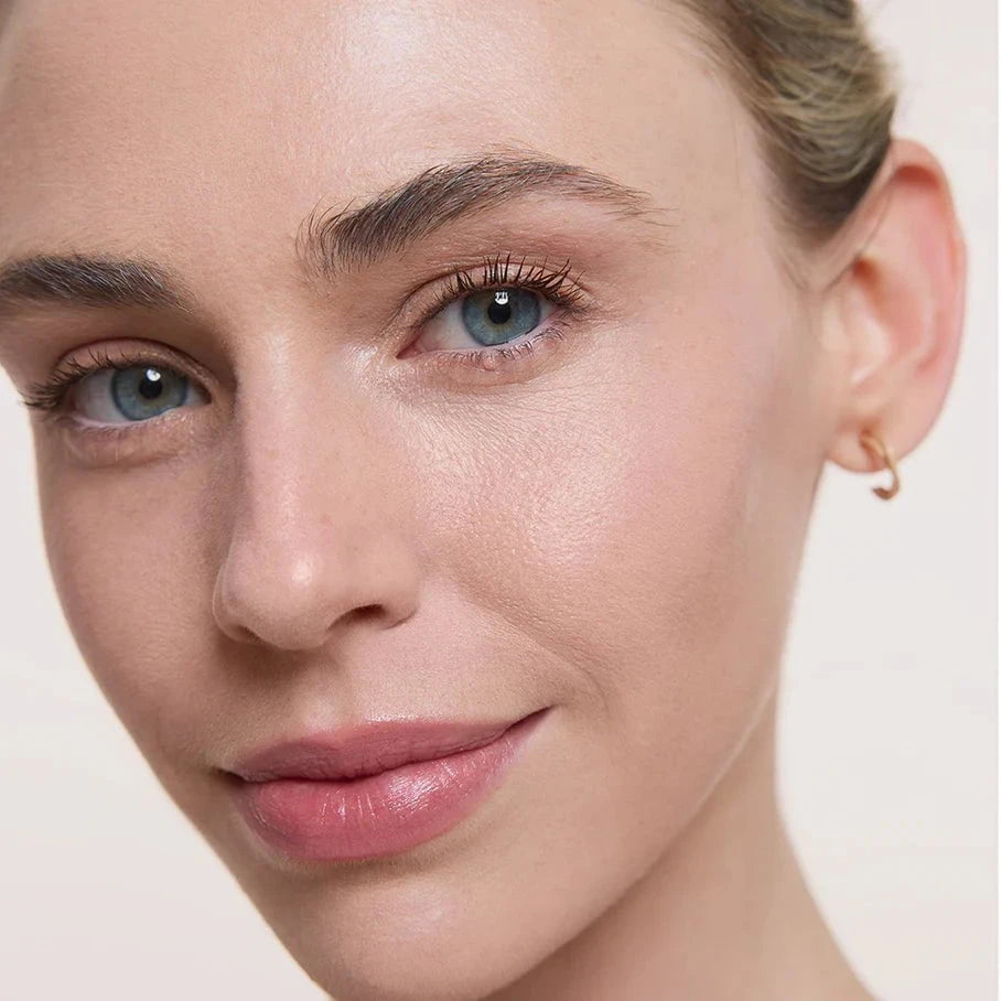 nude by nature Nude by Nature Natural Mineral Cover Blemish Control 10g Foundation