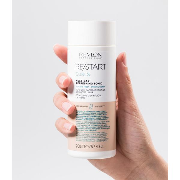 Revlon Professional Revlon Professional RE/START Curls Refreshing Tonic 200ml Hair Styling Products