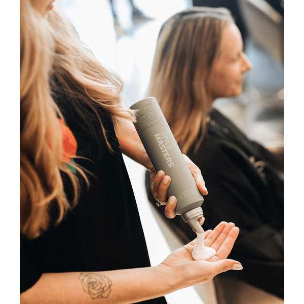 Revlon Professional Revlon Professional Style Masters Amplifier Mousse 300ml Hair Styling Products