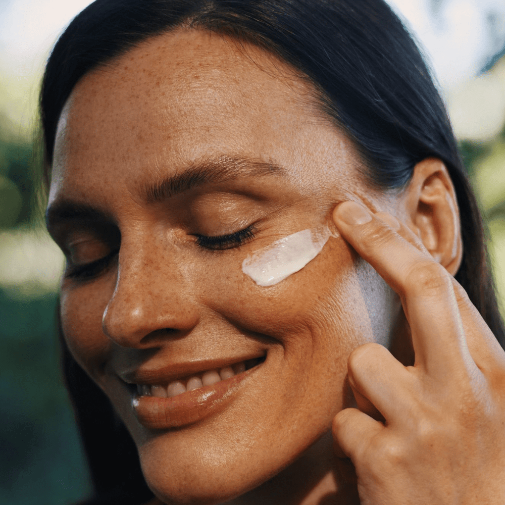 Weleda Weleda Firming Day Cream Pomegranate and Maca Peptides 40ml Moisturisers