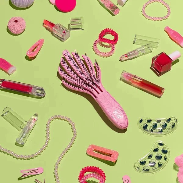 WetBrush WetBrush Go Green Curl Detangler Brush - Pink Hair Brushes