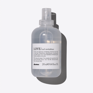 
            
                Load image into Gallery viewer, Davines Davines LOVE Curl Revitaliser 250ml Hair Styling Products
            
        