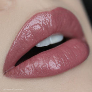 
            
                Load image into Gallery viewer, Youngblood Fantasy - Rich Plum Youngblood Lipgloss 3.5ml Lip Gloss
            
        