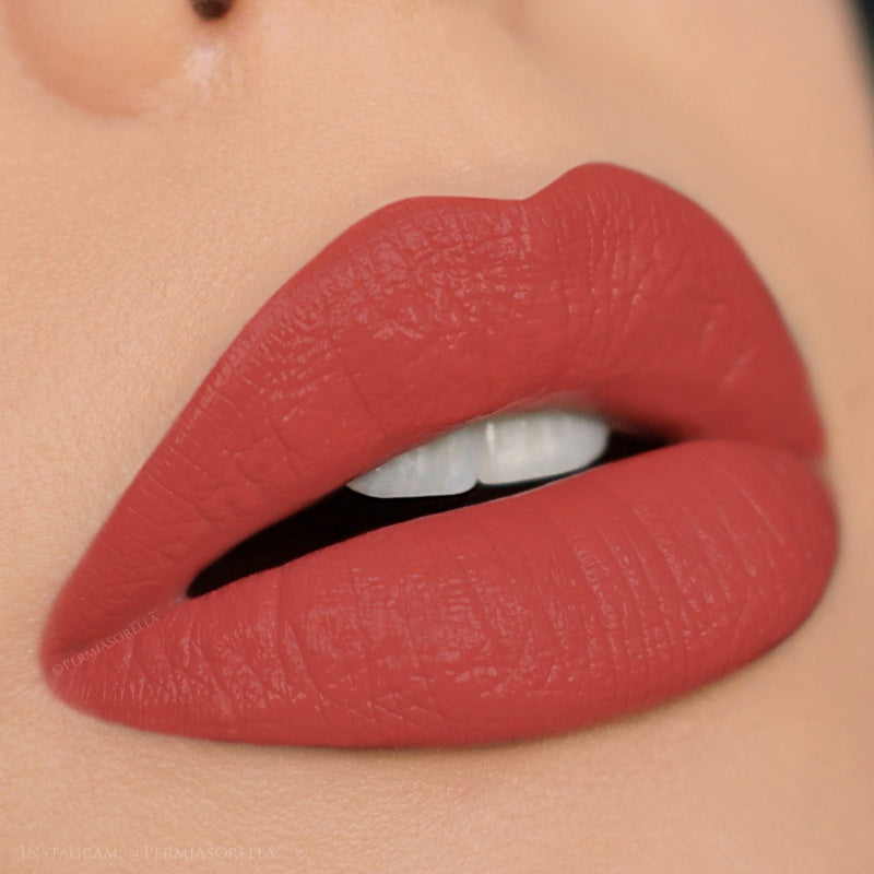 Youngblood Velvet Dreams Youngblood Hydrating Liquid Lip Cream 4.5ml Lip Gloss